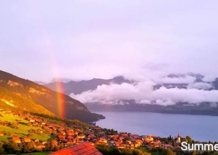 Hébergement de vacances Panoramic Lake Thun & Alps View Apartment Near Interlaken Sigriswil